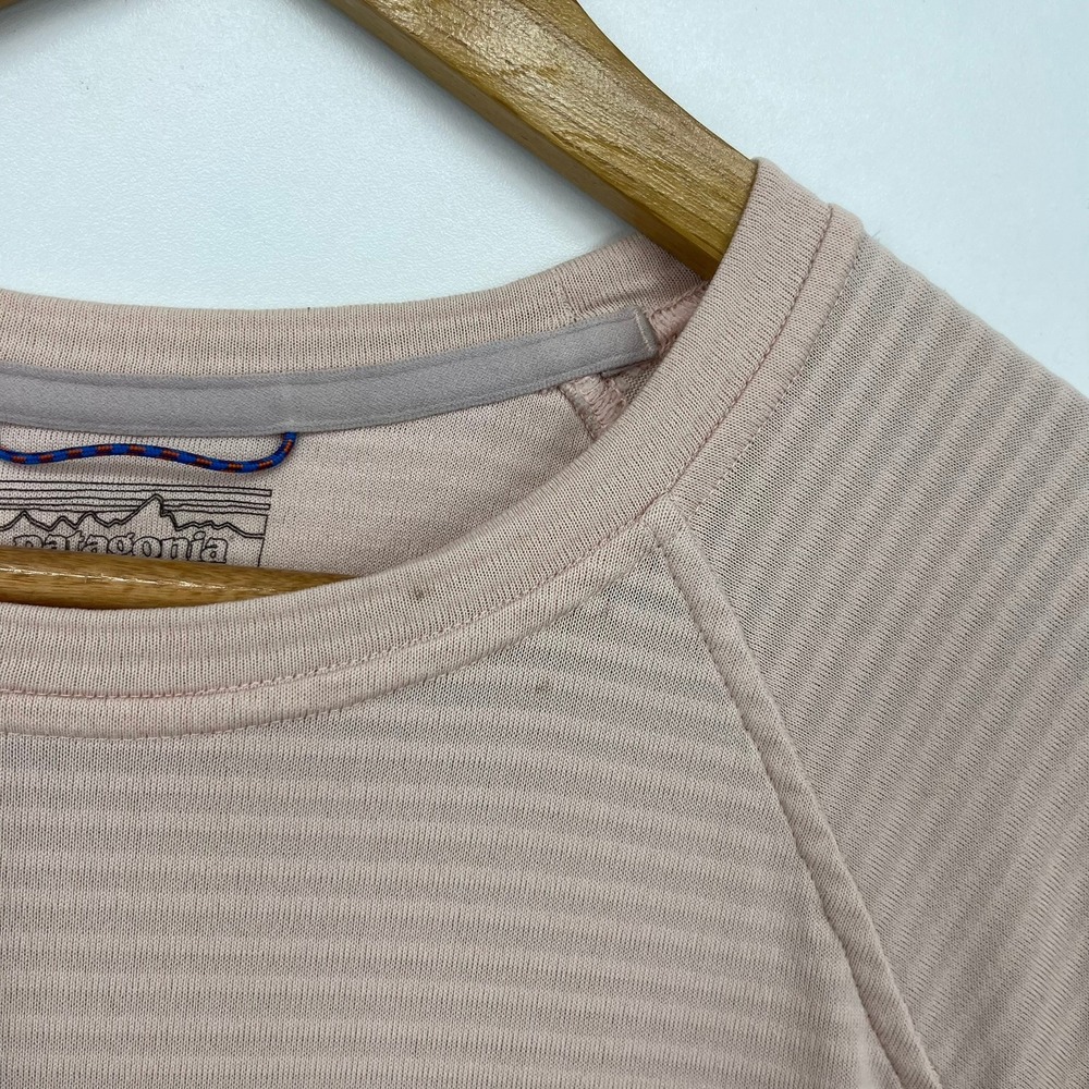 Patagonia Womens Capilene Thermal Weight Crewneck Pink Base Layer Top Medium - Picture 2 of 14